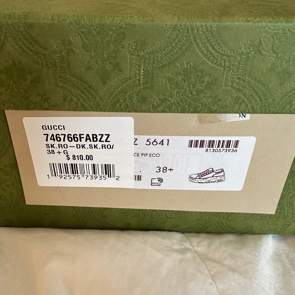 Gucci White Leather Men's Sneakers with Red and Green Accent - Picture 10 of 10